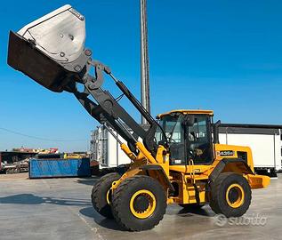 PALA GOMMATA JCB 436E