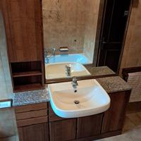 Mobile arredobagno in rovere massiccio