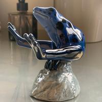 ROYAL COPENHAGEN – Good Luck Frogs Harmony (#557)