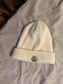 Moncler cappellino