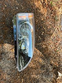 Ford focus Faro anteriore dx