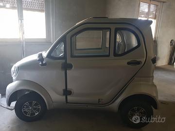 Quadriciclo elettrico