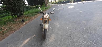 moto Royal Enfield