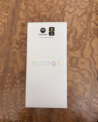 Motorola Moto G17 NUOVO sigillato – 8GB RAM / 256G