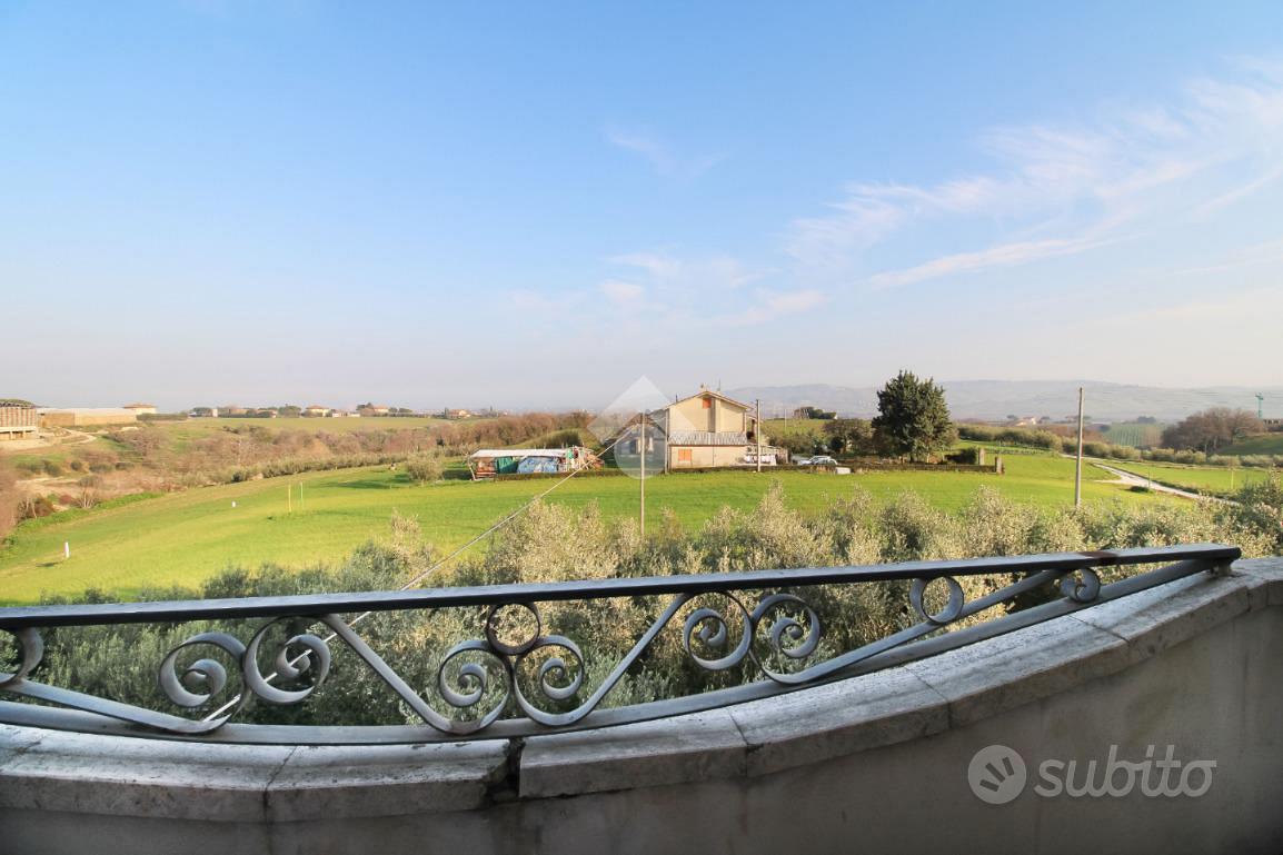 VILLA SINGOLA A SANT'ELPIDIO A MARE - Vista 2