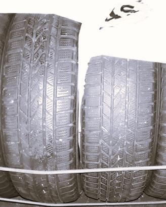 4 gomme Inverno 165/70 R14 FALKEN HS439 Eurowinter