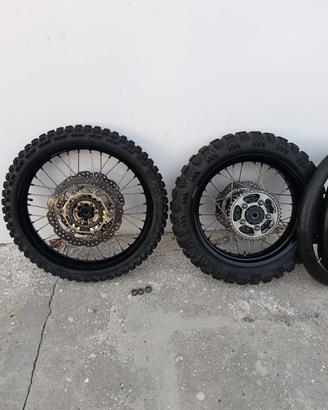 Gomme ant e  post per  Honda Africa  Twin 1100 