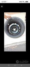 Ruota con pneumatico 185/60/r15 84H Hankook