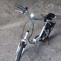 Bici elettrica  pieghevole