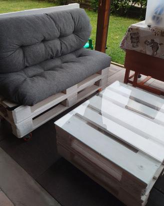 Salottino giardino pallet: set 2 divani + tavolino