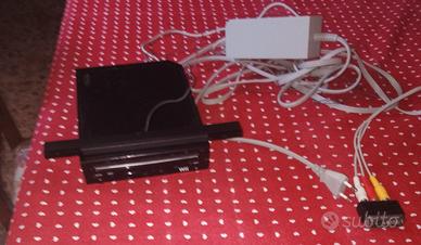 Nintendo Wii nera in buone condizioni 