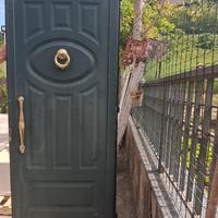 i portone in alluminio verde