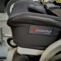 Carrozzina elettrica per trasporto disabili