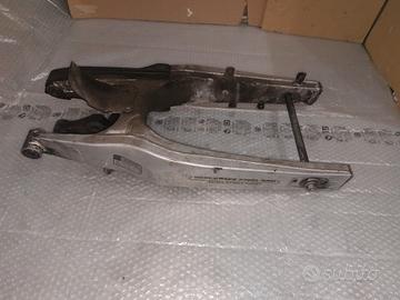 Ricambi vari aprilia Pegaso 650