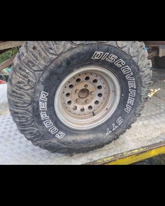 Gomme 35 12.5 15