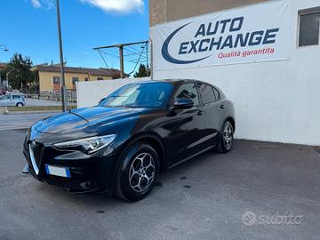 Alfa Romeo Stelvio 2.2 Turbodiesel 160 CV AT8 RWD 