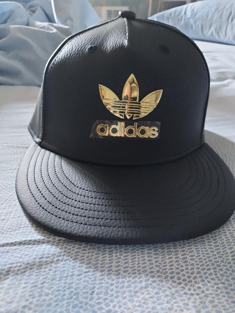 Cappello adidas 2024 nero e dorato