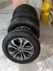 4 Gomme con cerchi 235/65r17