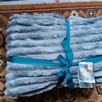 coperta pile nuovo 