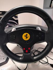 Volante e pedaliera THRUSTMASTER Ferrari