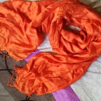 Sciarpa in stile PashMina color Arancio