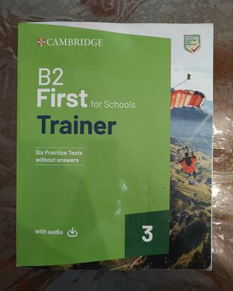 Libro B2 First Trainer Cambridge