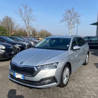 SKODA Octavia 2.0 TDI EVO SCR DSG Wagon Style