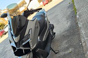 Voge SR1 125 sfida