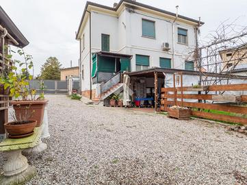 CASA INDIPENDENTE A FERRARA