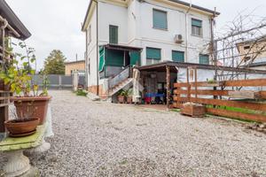 CASA INDIPENDENTE A FERRARA