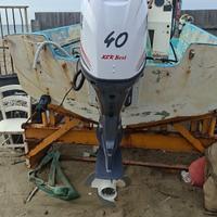 Boston whaler 17 con selva 40 hp