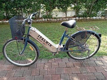 Due biciclette elettriche 