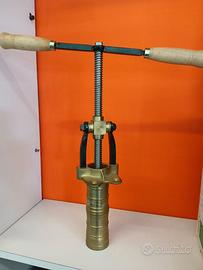 TORCHIO N6  IN OTTONE PER  PASTA FRESCA