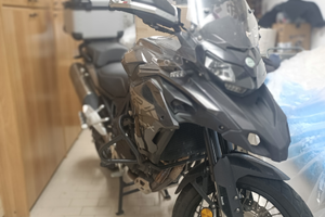 Benelli Trk502x
