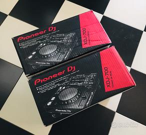 Xdj - 700 Pioneer     Solo scatole