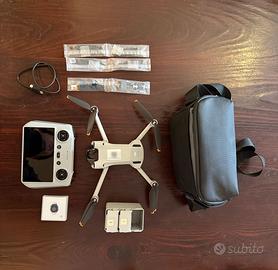 DJI Mini 3 Pro versone Fly More