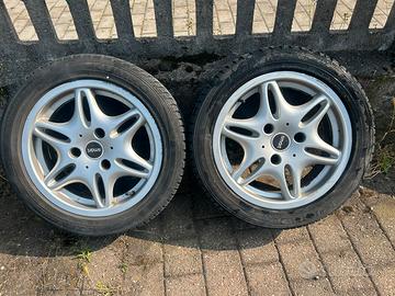 Cerchi in lega smart con gomme da neve