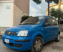 Fiat Panda/1.2benzina/Anno2004/Motore Nuovo