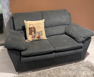 Divano 2 posti in tessuto alcantara Nuovo da espos