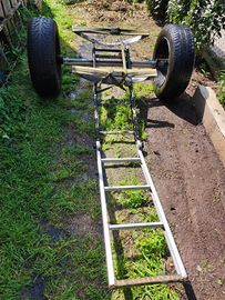 Carrello alaggio canoe o piccole imbarcazioni