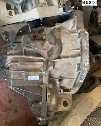cambio Nissan Primastar 2.5 TD 6 marce-PF6S011