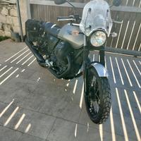 Moto Guzzi V7 III Rough – 2018