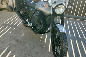 Moto Guzzi V7 III Rough – 2018