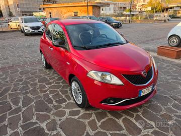 Lancia Ypsilon 1.2 69 CV 5 porte Silver unico prop
