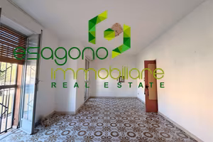 ZONA GROTTASANTA AMPIO APPARTAMENTO DA PERSONALIZZ