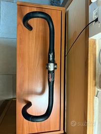 Manubrio bici da corsa + attacco