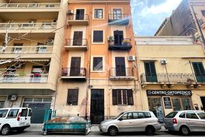 6 LOCALI A PALERMO