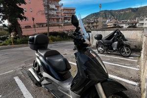 Scooter Piaggio Beverly 500