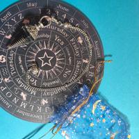 pendolo esoterico con tavola 