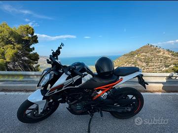 Ktm duke 125